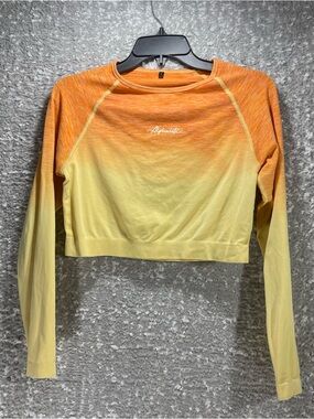 ALPHALETE Tie Dye Cropped Top Long Sleeve Women L Athletic Training